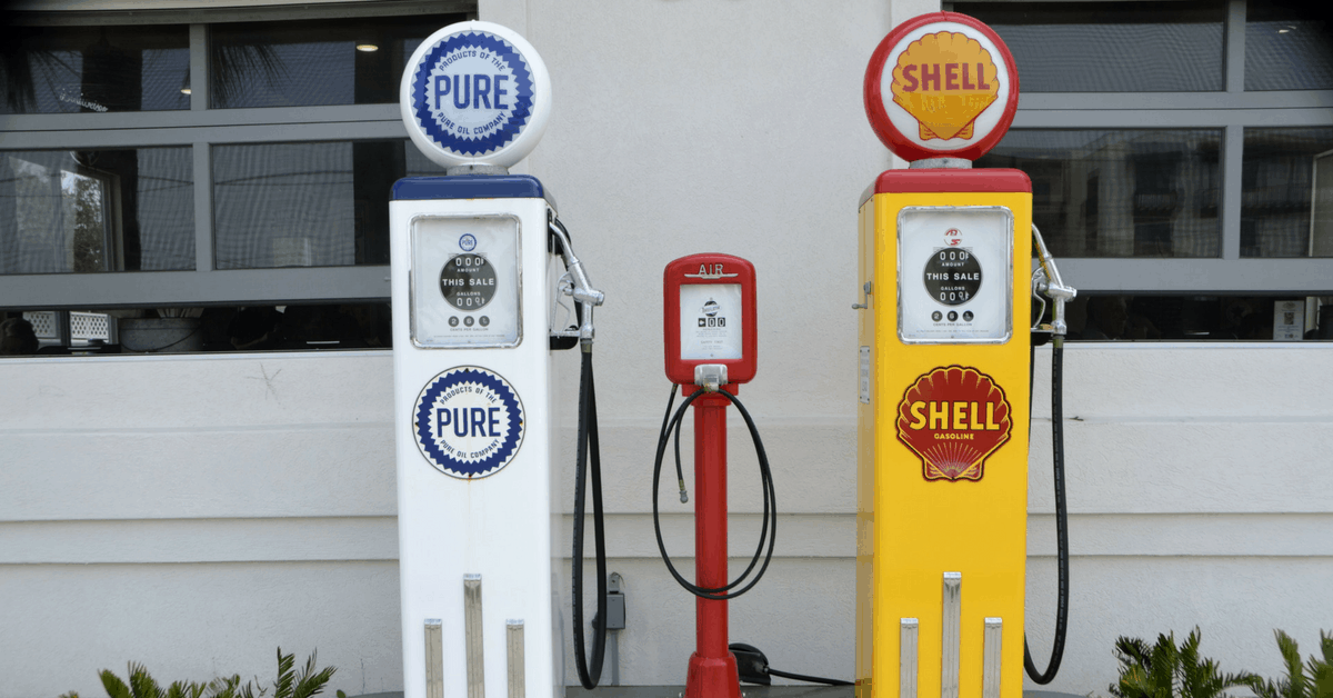 14 Easy Ways to Save Money on Gas graphic
