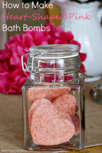 diy Valentine's Day bath bomb craft