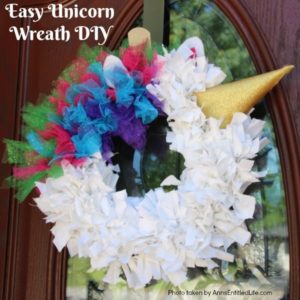 unicorn-wreath-diy-square